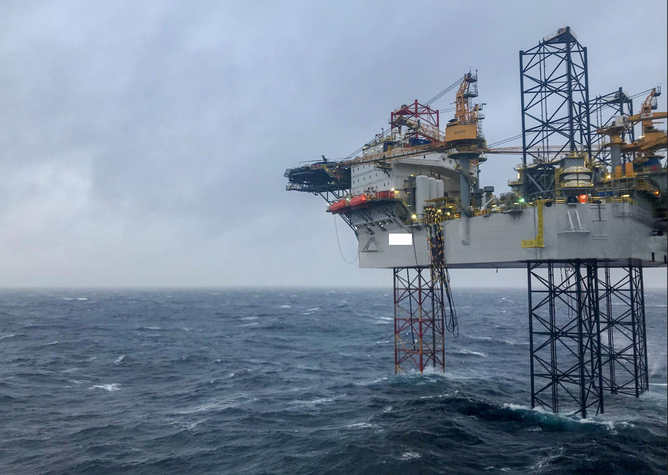 JU-2000E Jackup Drilling Rig